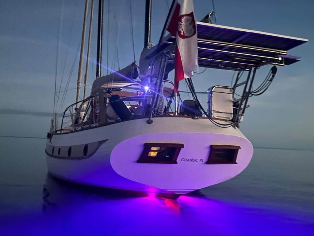 ZoZo the Smart Boat Product Test Bed for our LED & iLed Controllers